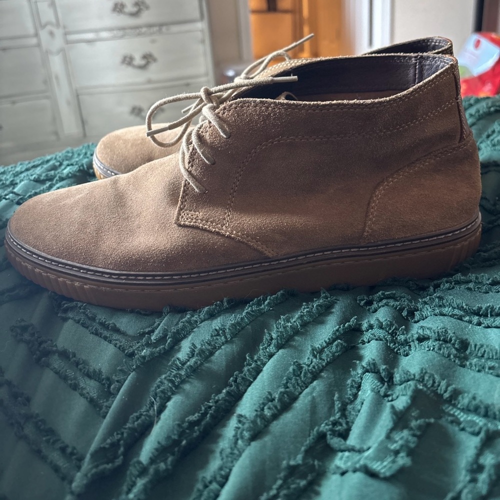 Johnston & Murphy Sheepskin Tan Chukka Boot Size 11 - Picture 2 of 6